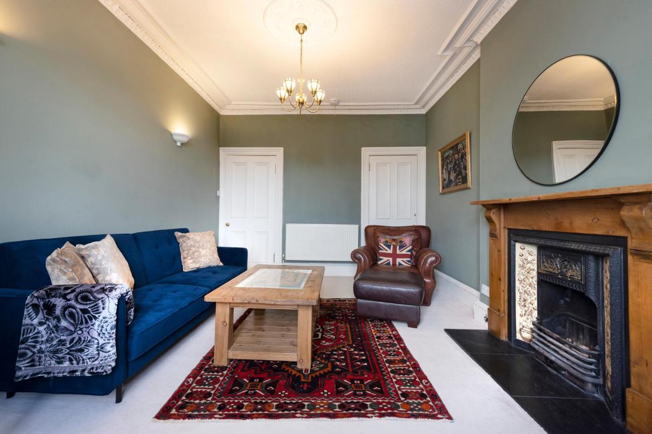 Joivy Old Town 1-Bed Apartment With Stunning Views EDI Exteriér fotografie
