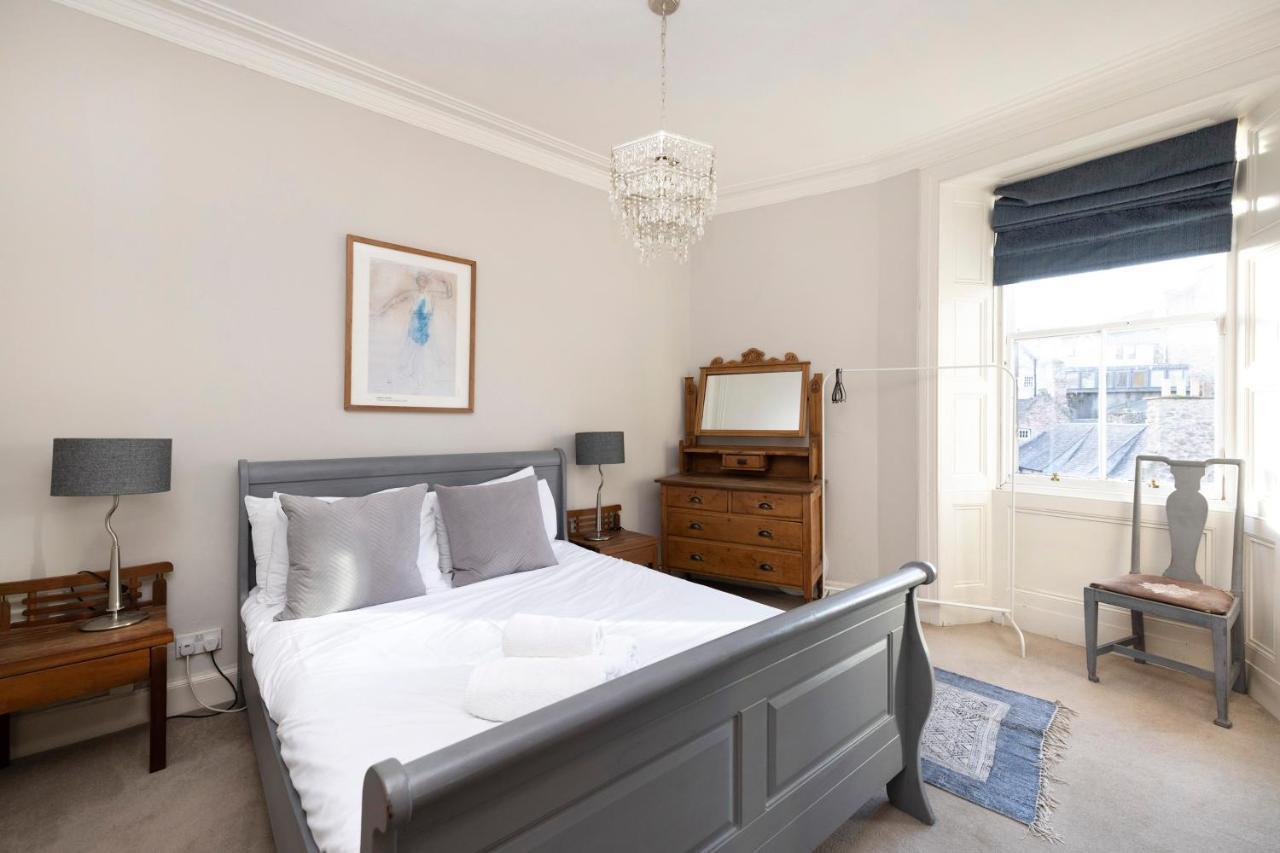 Joivy Old Town 1-Bed Apartment With Stunning Views EDI Exteriér fotografie