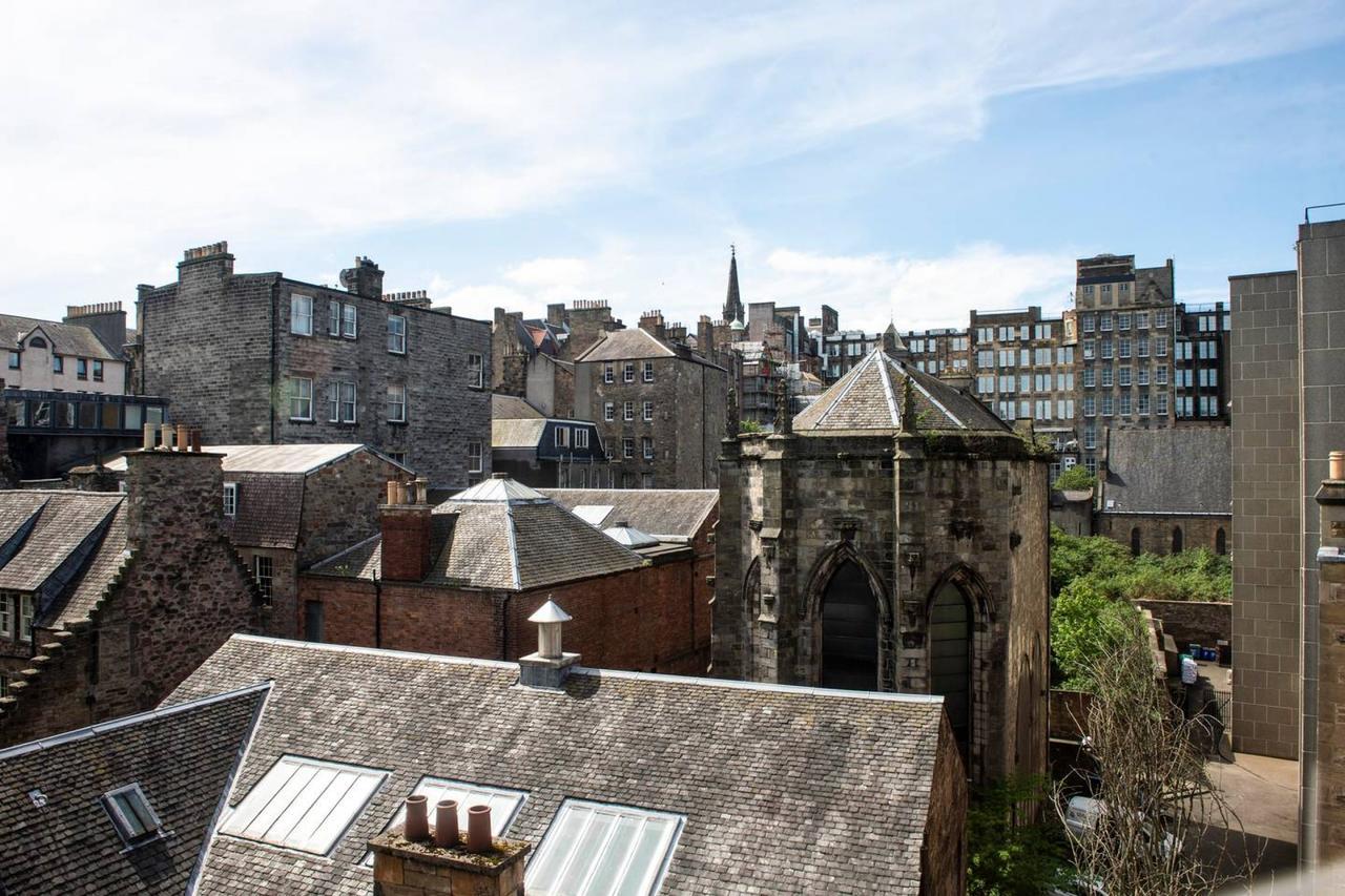 Joivy Old Town 1-Bed Apartment With Stunning Views EDI Exteriér fotografie